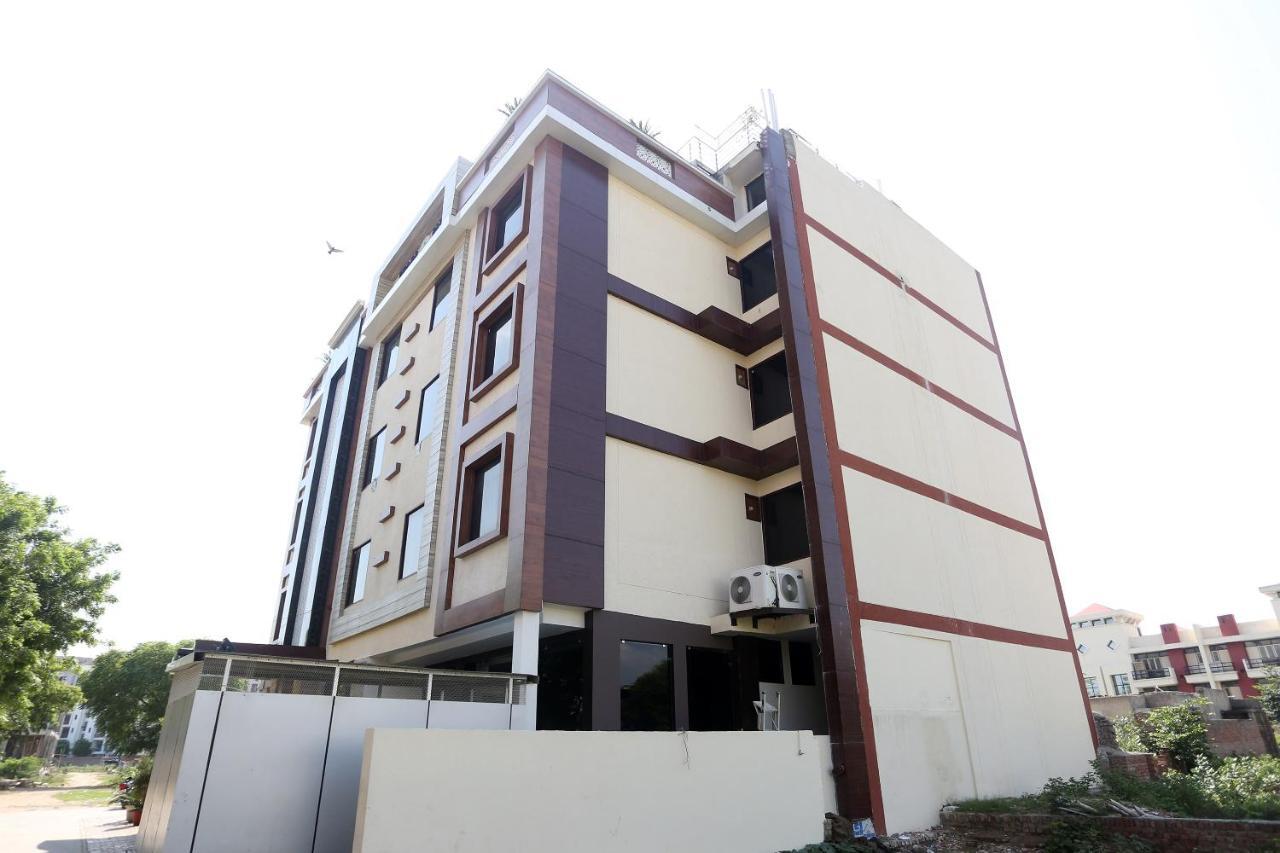 Hotel Pearl Blue Agra  Exterior photo